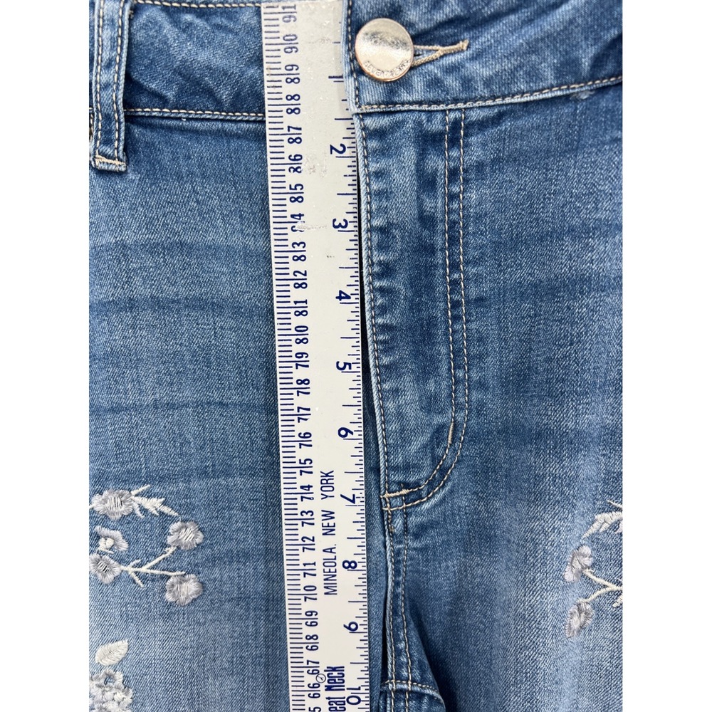 Seven7 Premium Floral Bird Embroidered Tapered Jeans 14 Medium Wash Frayed Hem - Picture 5 of 10
